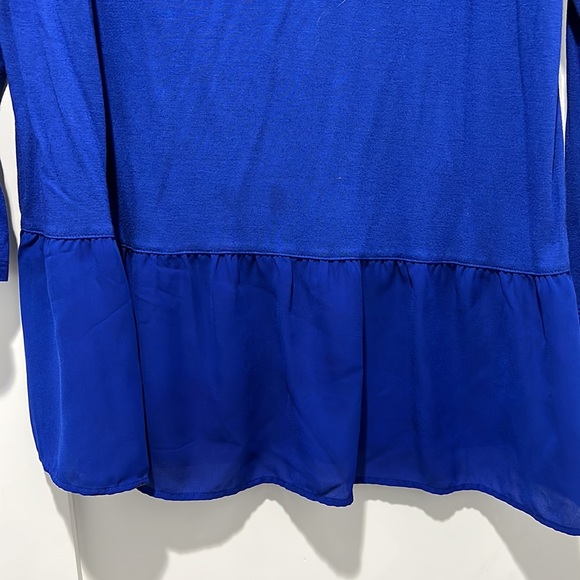 Stylus Ruffled Top - Picture 2 of 2